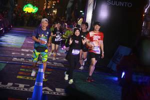 BIB: 201, 3415, 943, 4057
                            <button type="button" onclick="openModal(26275332)" class="btn btn-primary btn-sm float-right btn-popup" data-toggle="modal" data-target=".modal-high-quality">
                        <i class="fas fa-shopping-cart"></i> Add to Cart
                    </button>
                                            <button type="button" onclick="isThisMe(26275332, true)" class="btn btn-success btn-sm float-right btn-popup btn-isme hidden" data-toggle="tooltip" data-placement="bottom" title="นี่คือรูปของคุณใช่ไหม คลิกที่นี่เพื่อเอาเข้าอัลบั้ม">
                        <i class="fas fa-plus"></i> Add to album
                    </button>
                    <button type="button" onclick="isThisMe(26275332, false)" class="btn btn-warning btn-sm float-right btn-popup btn-isnotme hidden">
                        <i class="fas fa-ban"></i> Remove from album
                    </button>